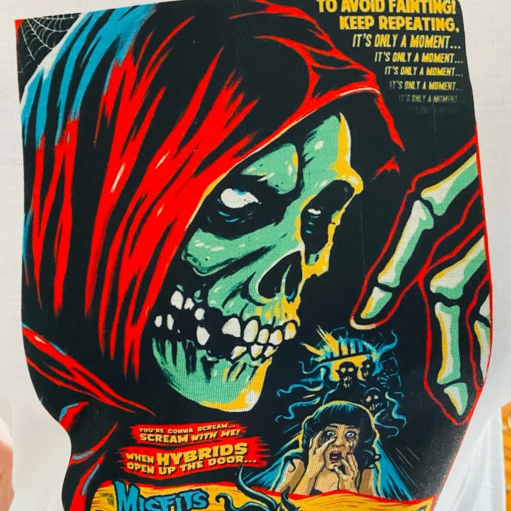 Misfits Hybrid Moments T-Shirt Brand New XL